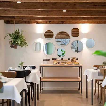 Lantgård Basego Venedig